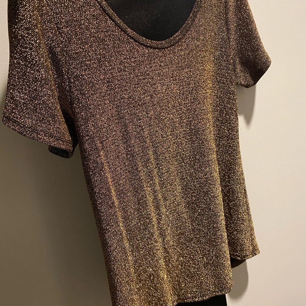 LulaRoe Medium top - never worn